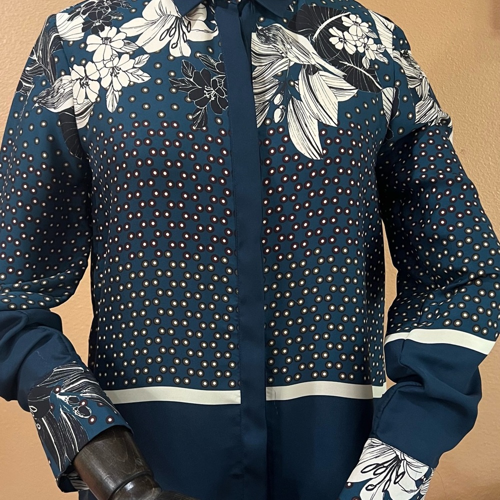 Zara floral silky button down shirt size M new